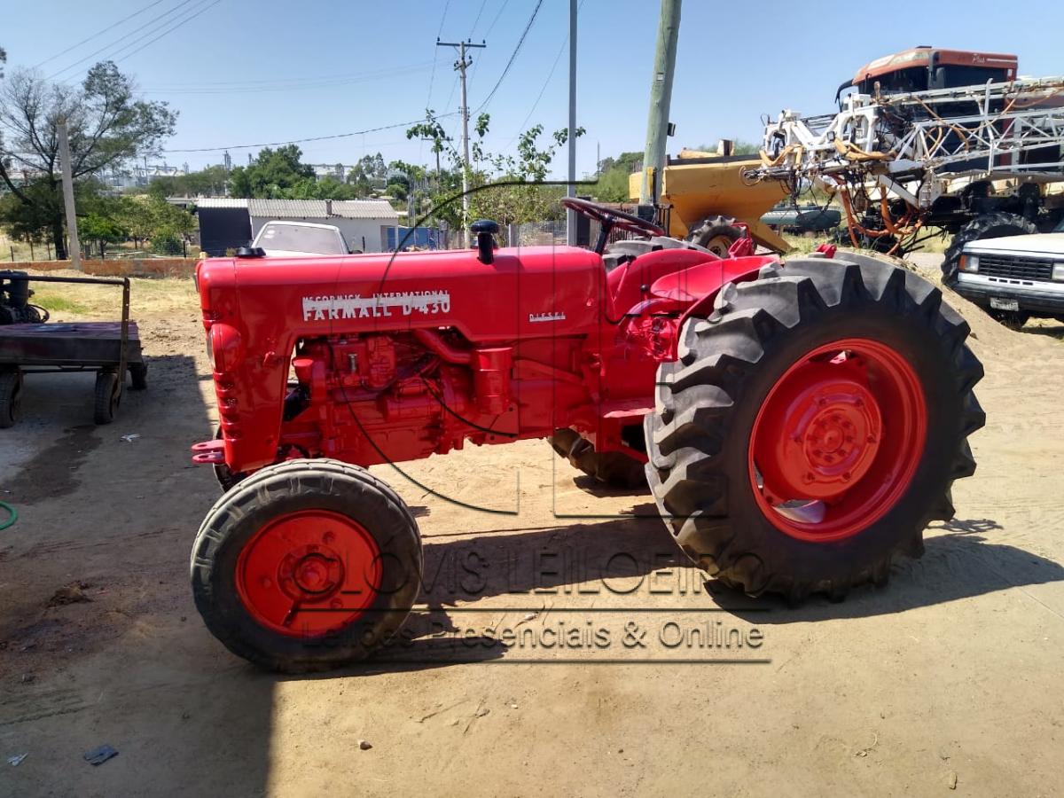 TRATOR INTERNACIONAL FARMALL D-430