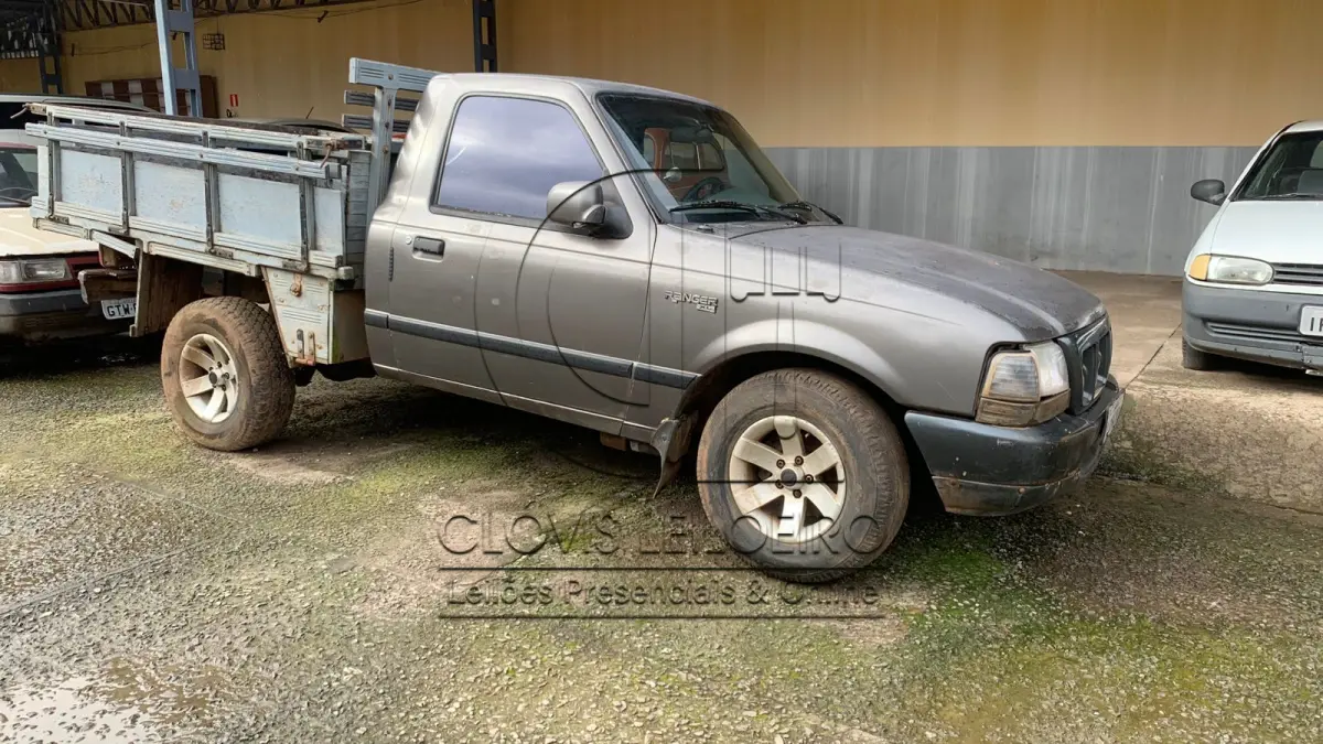 LOTE 004 - UMA FORD RANGER XL 10D, PLACA IJV4181