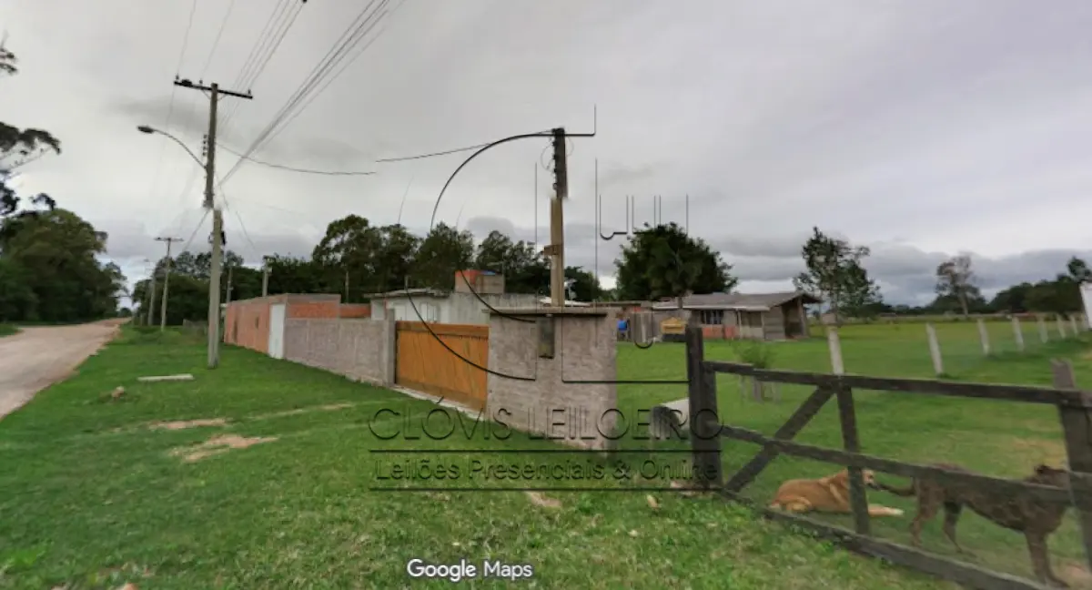 LOTE 001 - UM TERRENO LOCALIZADO NO SITIO SANTA CRUZ, MATR 76.086