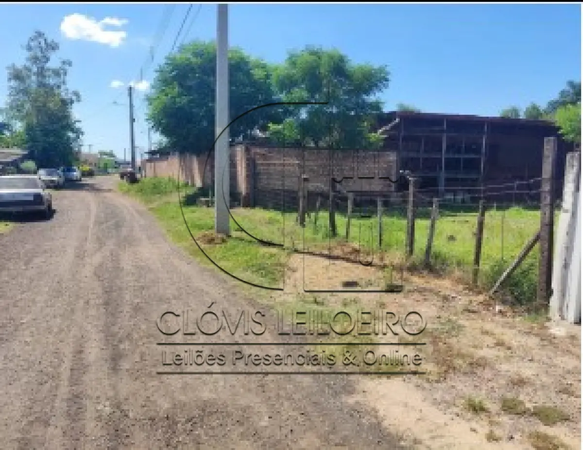LOTE 001 - UM TERRENO NO BAIRRO CENTENÁRIO, RUA CAIBOATÉ, MATR. 11.372