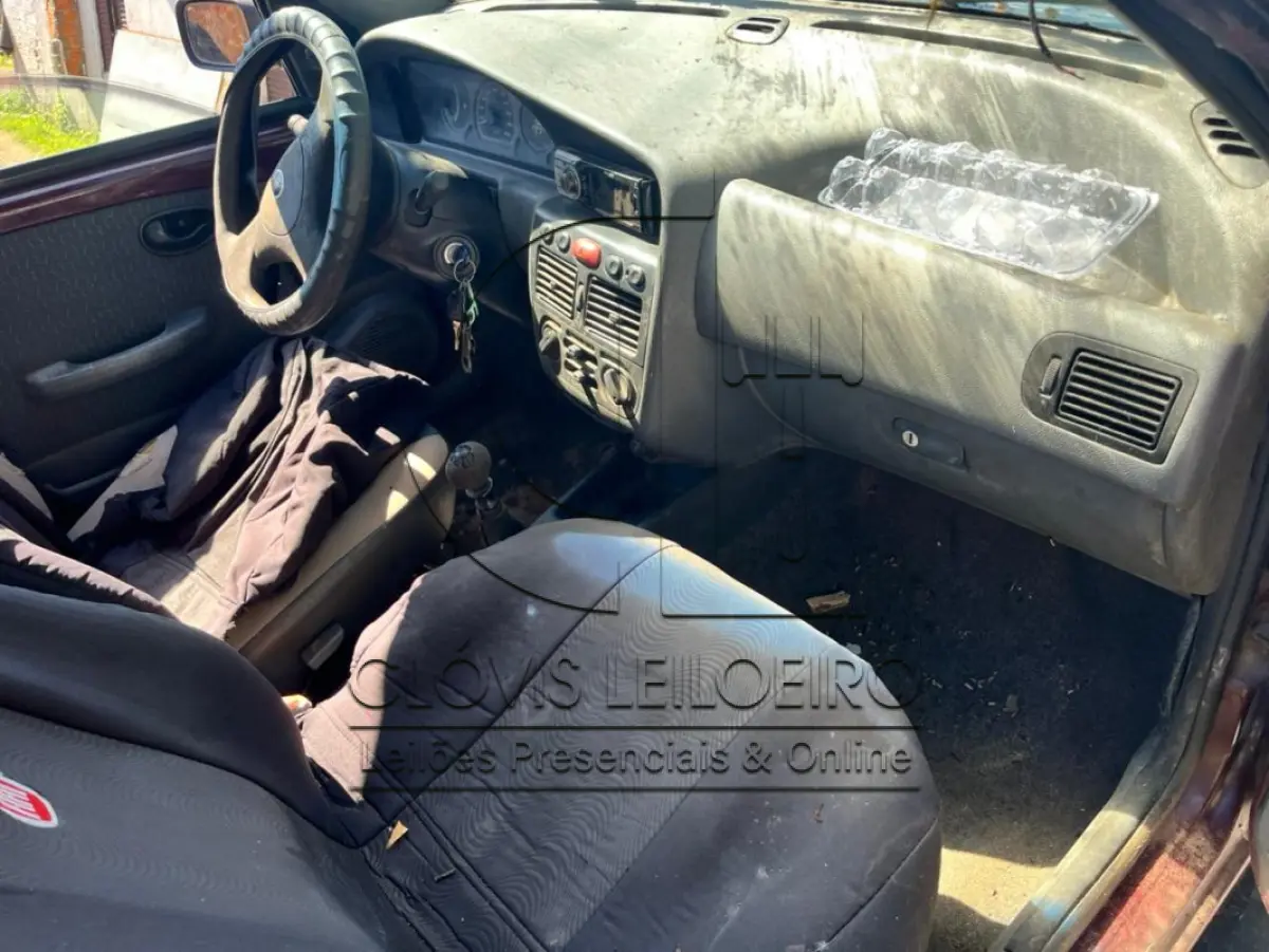 LOTE 001 - UM FIAT PALIO YOUNG, PLACA IKF5534