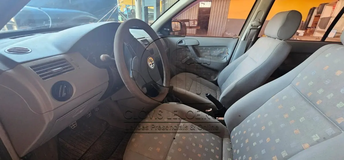 LOTE 001 - UM VEÍCULO, marca VW/ PARATI 2001/2002