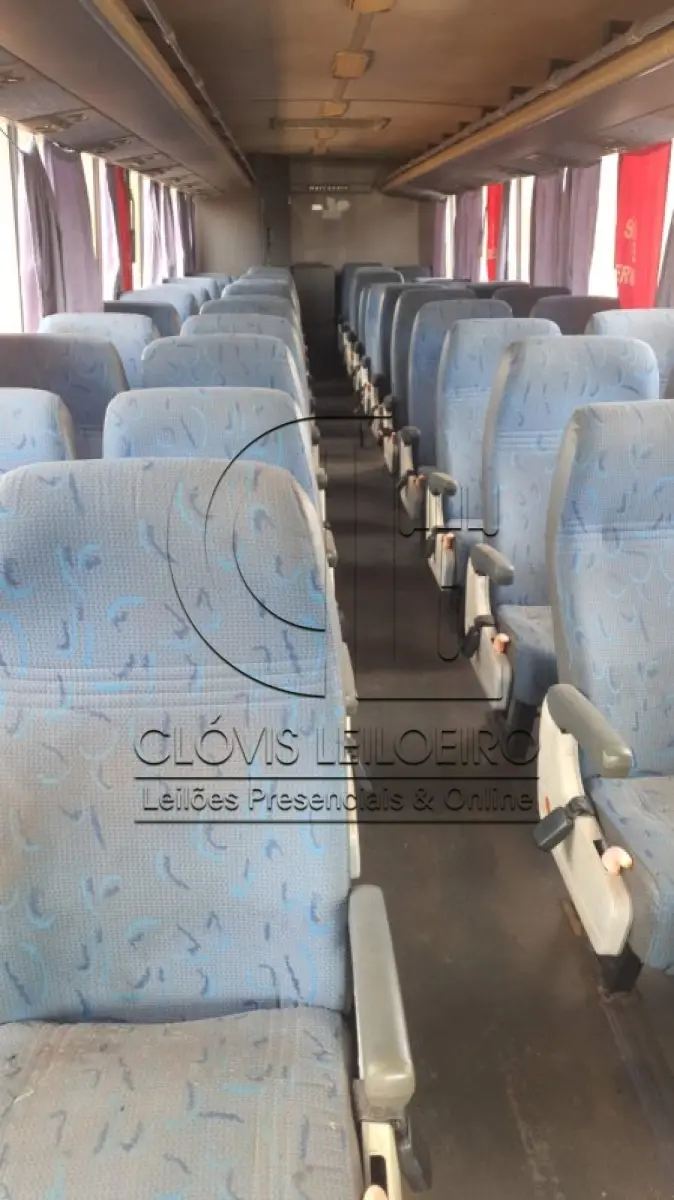 LOTE 020 - UM ONIBUS, marca M. Benz OF1113, Ano/Mod. 1986