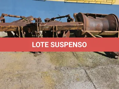 LOTE 001 - UMA TAIPADERA MARCA BOELTER