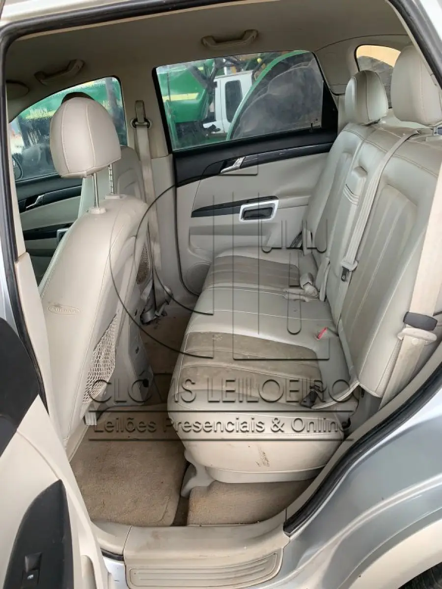 LOTE 001 - UMA CAMIONETA , MARCA GM CAPTIVA SPORT AWD, 2010/2010