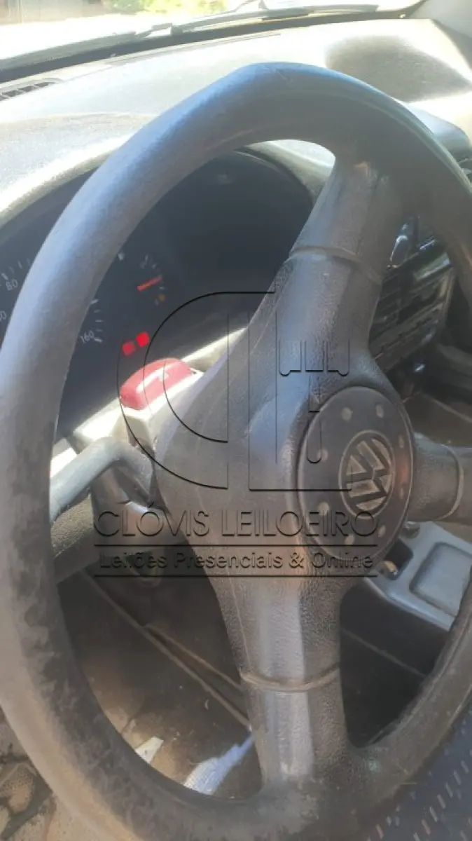 LOTE 003 - UM W/GOL 1.0 2004/2005 PLACA imd9423