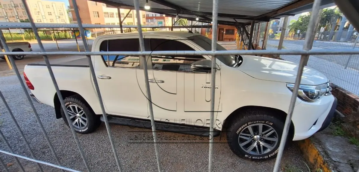 LOTE 002 - Uma Caminhonete, Toyota Hilux, placa JAC0I91