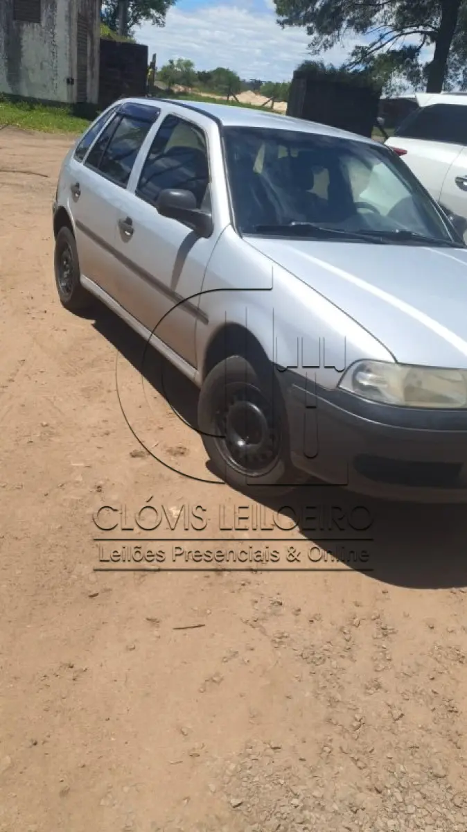 LOTE 003 - UM W/GOL 1.0 2004/2005 PLACA imd9423