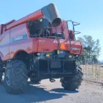 COLHEITADEIRA CASE, MOD. 5130 + PLATAFORMA + CARRINHO DE PLATAFORMA