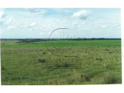 LOTE 005 - UMA FRAÇÃO DE CAMPO com área de 3.235.094m² , Matr.  14.458