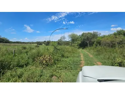 LOTE 001 - 50% do imóvel  com 49.419m², Matr 19.615