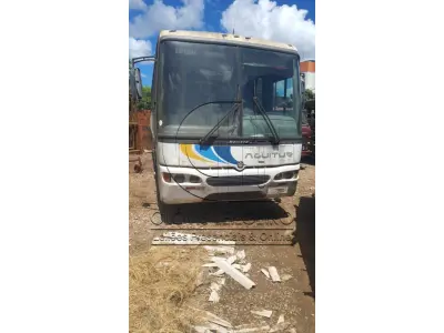 LOTE 020 - UM ONIBUS, marca M. Benz OF1113, Ano/Mod. 1986