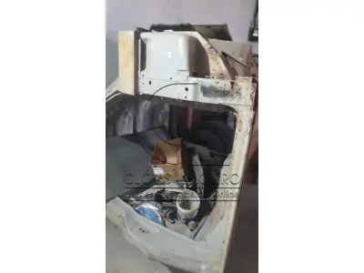 LOTE 012 - QUATRO CABINE para Camionete F-100 