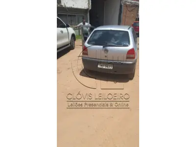 LOTE 003 - UM W/GOL 1.0 2004/2005 PLACA imd9423