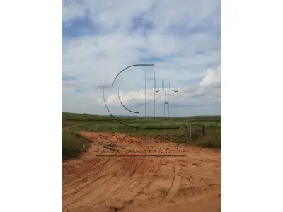 LOTE 001 - UMA FRAÇÃO DE TERRAS DE 53HA.60A.82CA EM CACEQUI - RS