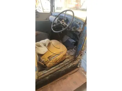 LOTE 011 - VEICULO ANTIGO, marca Ford, modelo Alcapone