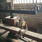 UM APARELHO DE SOLDAGEM, AUTOMÁTICO, SISTEMA ARCO PARA PREENCHIMENTO DA BANDA DE SOLDAGEM E ROLETES E RODAS GUIA DE TRATORES E COLHEITADEIRAS AGRÍCOLAS.