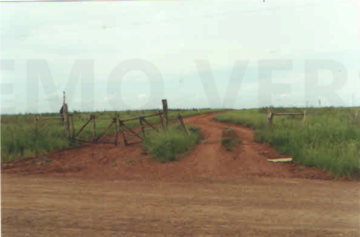 UMA FRAÇÃO DE CAMPO com área de 3.235.094m² , Matr. 14.458, localizado em Alegrete - RS
