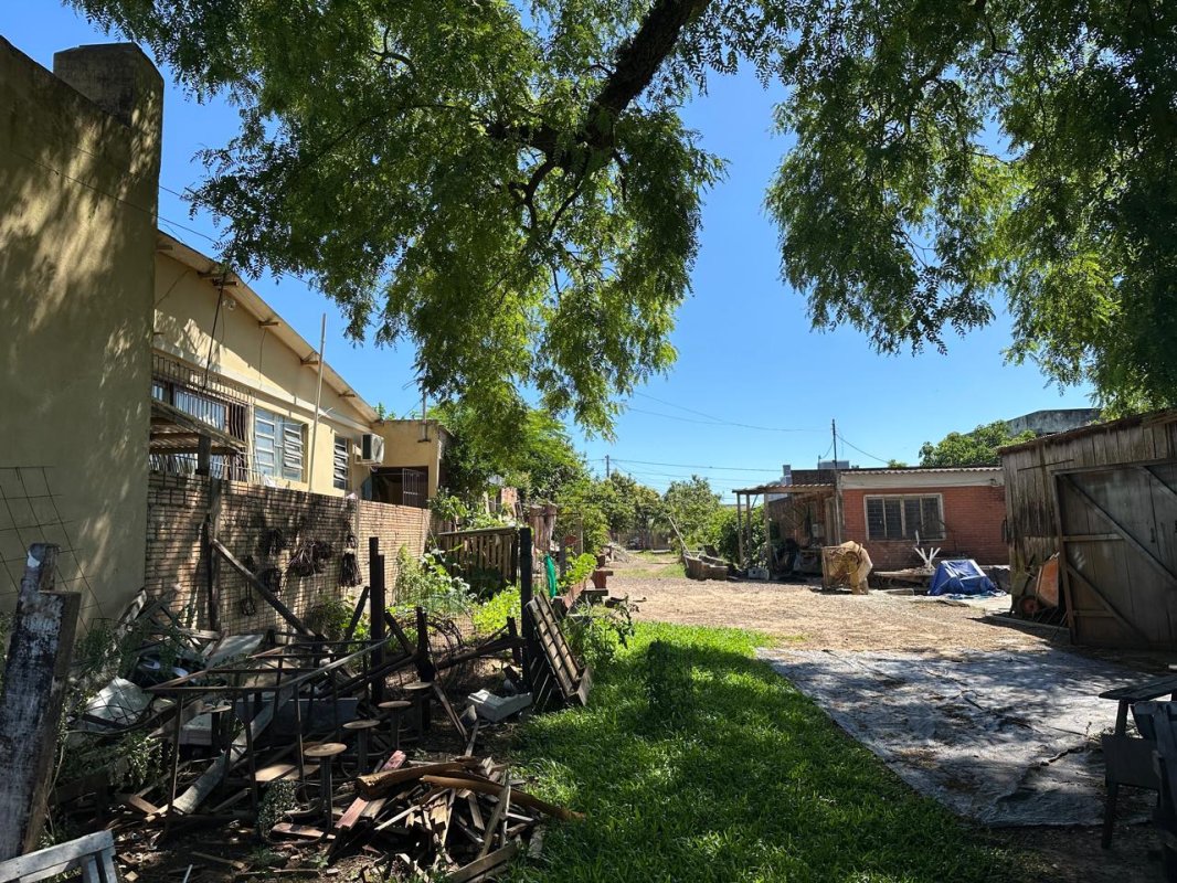Imagem do imóvel Um Terreno Bairro Vera Cruz - Alegrete, Cfe Matr. 10.692